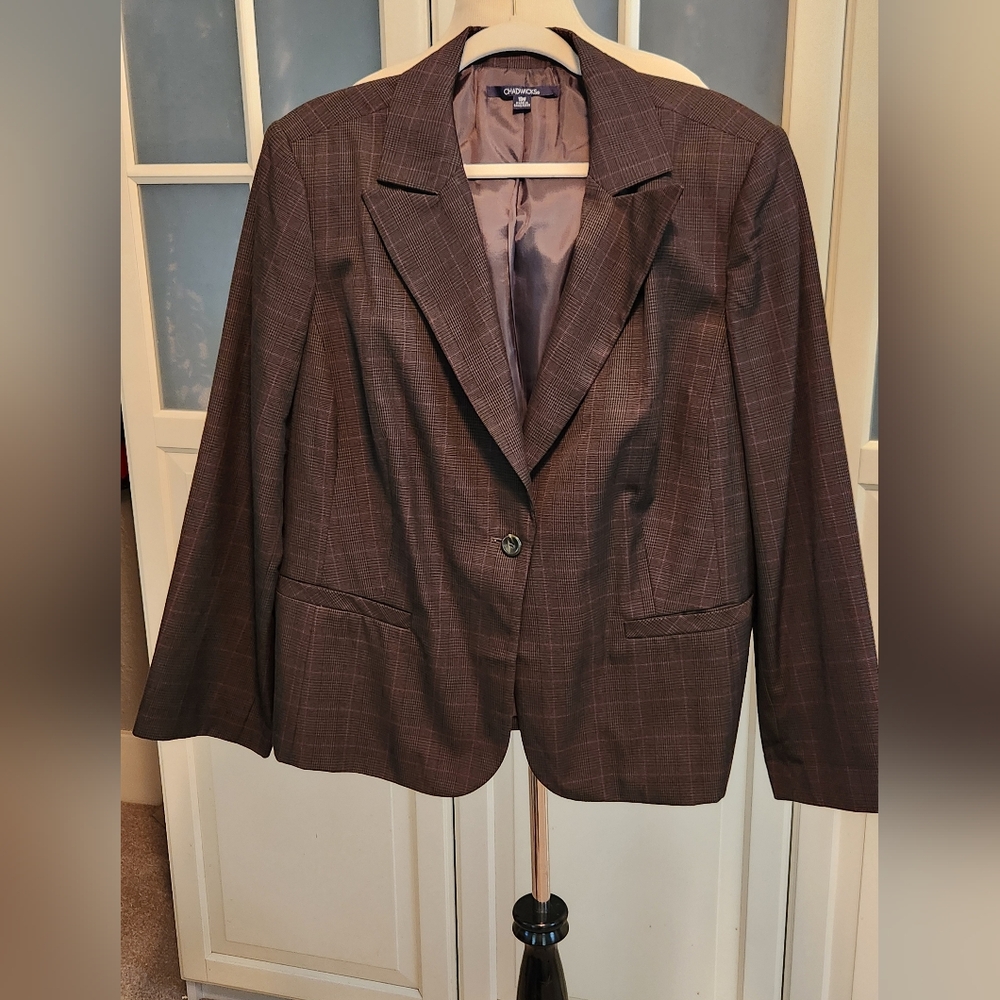 Chadwick Blazer 18W